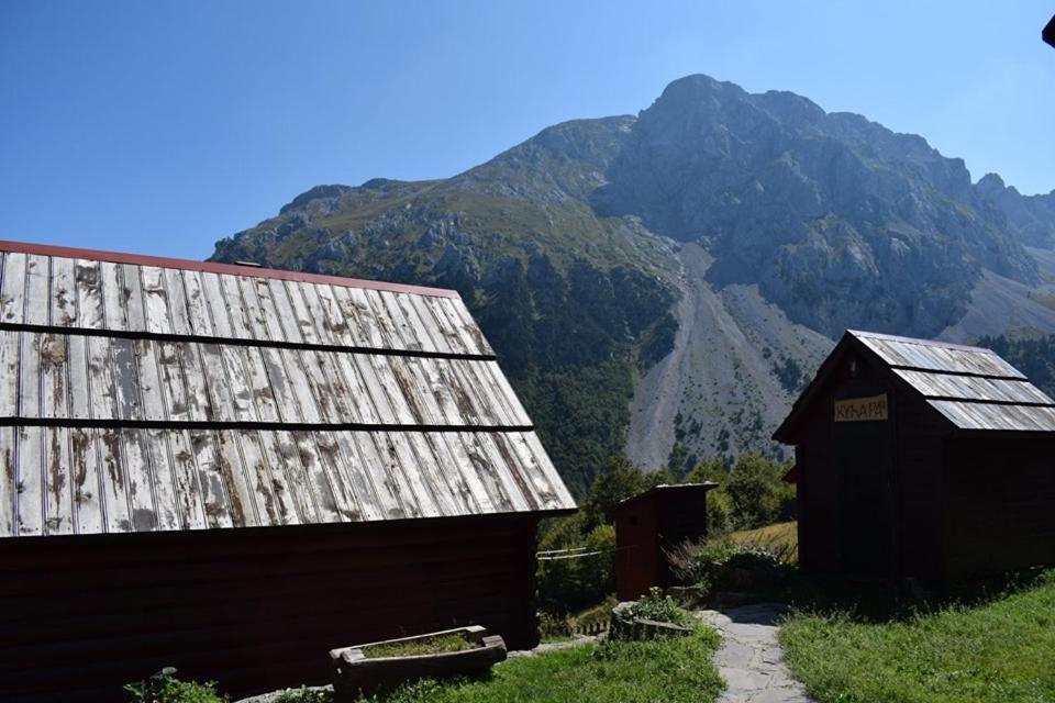 Chalet Komovi Eko Katun Martinovica 1750 *